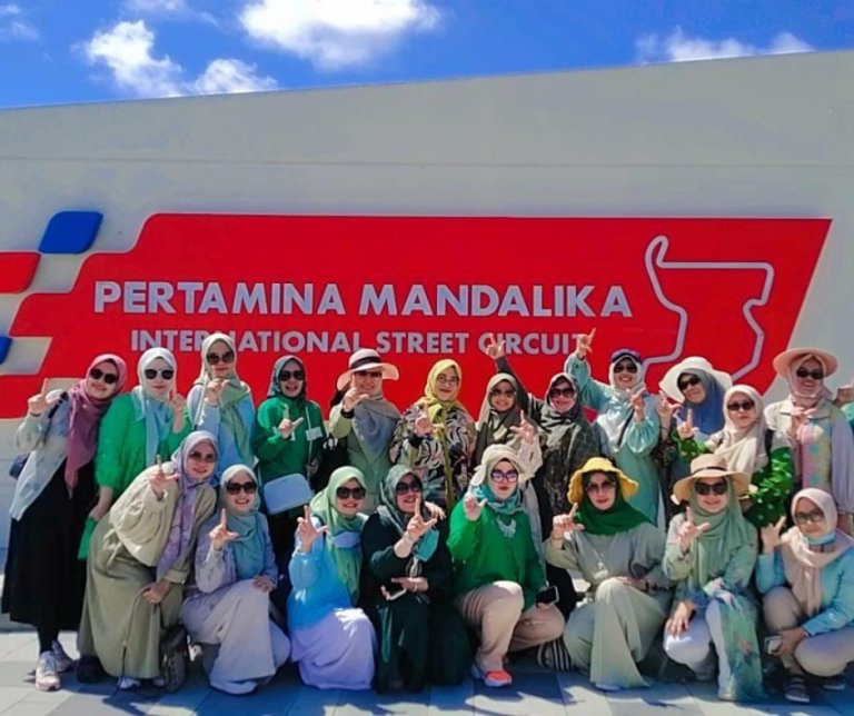 Paket Tour Lombok 4 Hari 3 Malam B