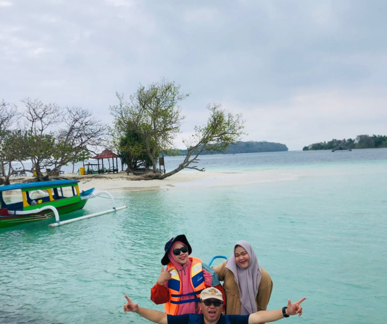 Paket Honeymoon Lombok 4 Hari 3 Malam A